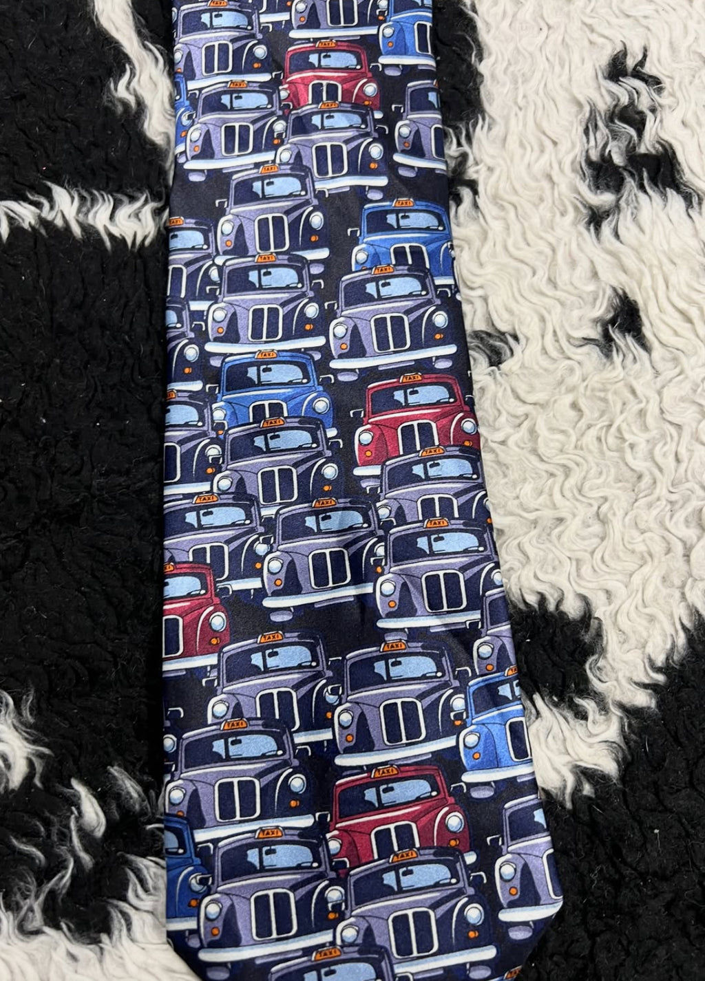 Taxi Traffic Tie