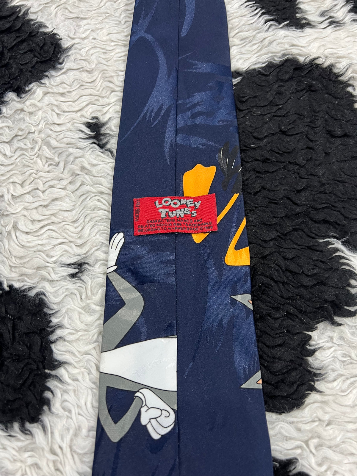 Vintage 1999 Looney Tunes Tie