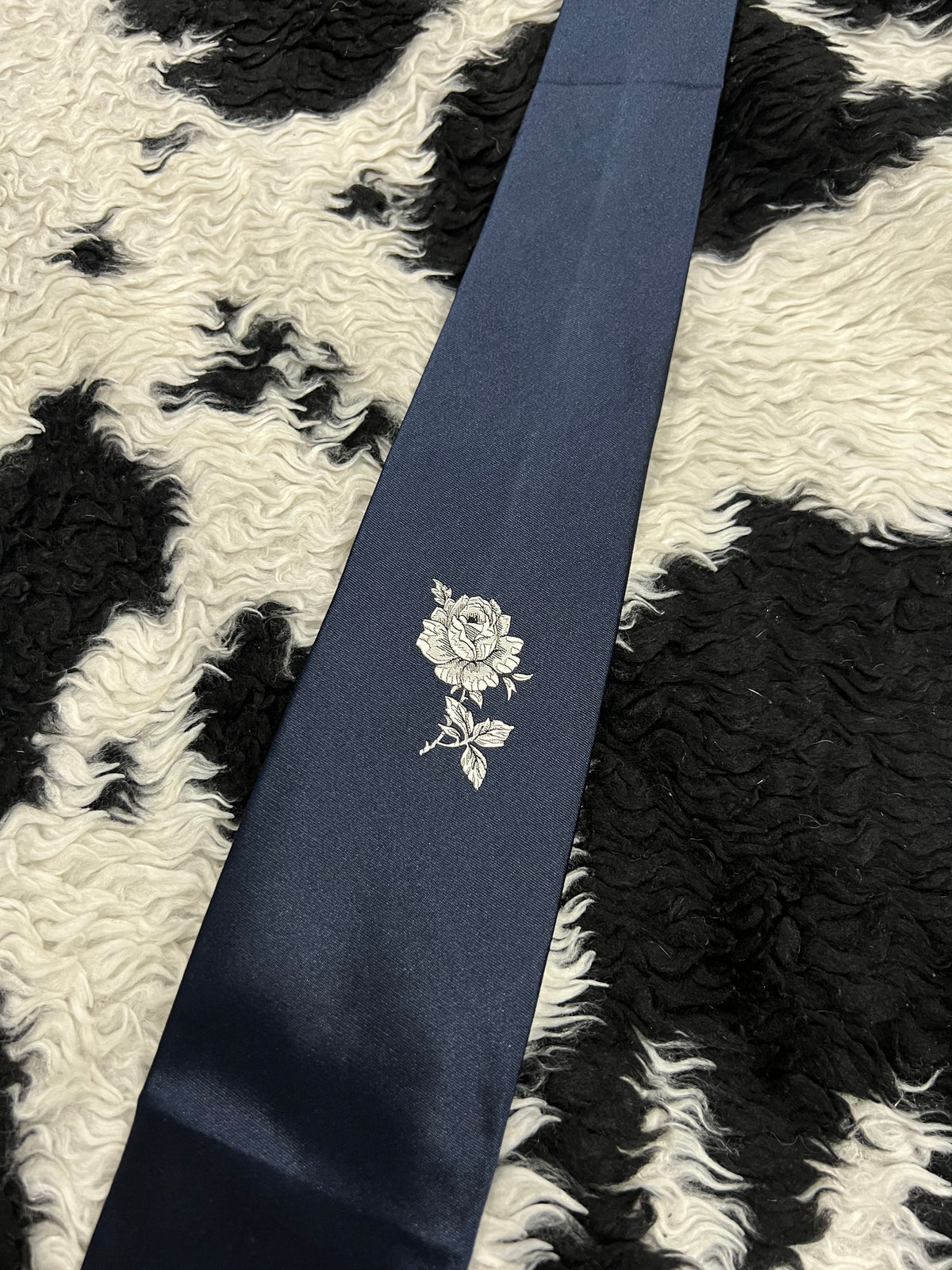 Paul Smith Embroidered Flower Tie