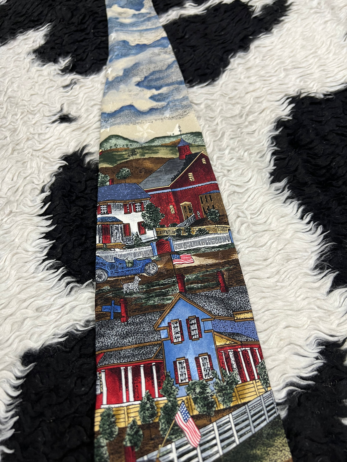 1890 Americana Country Village Tie