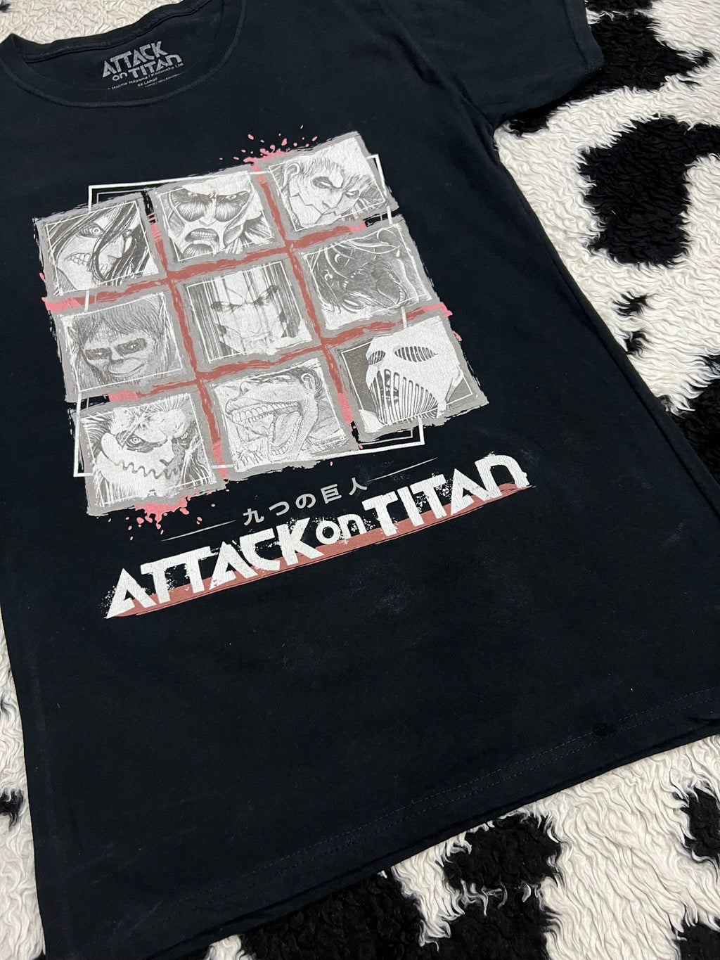 Attack on Titans Tee (Medium)