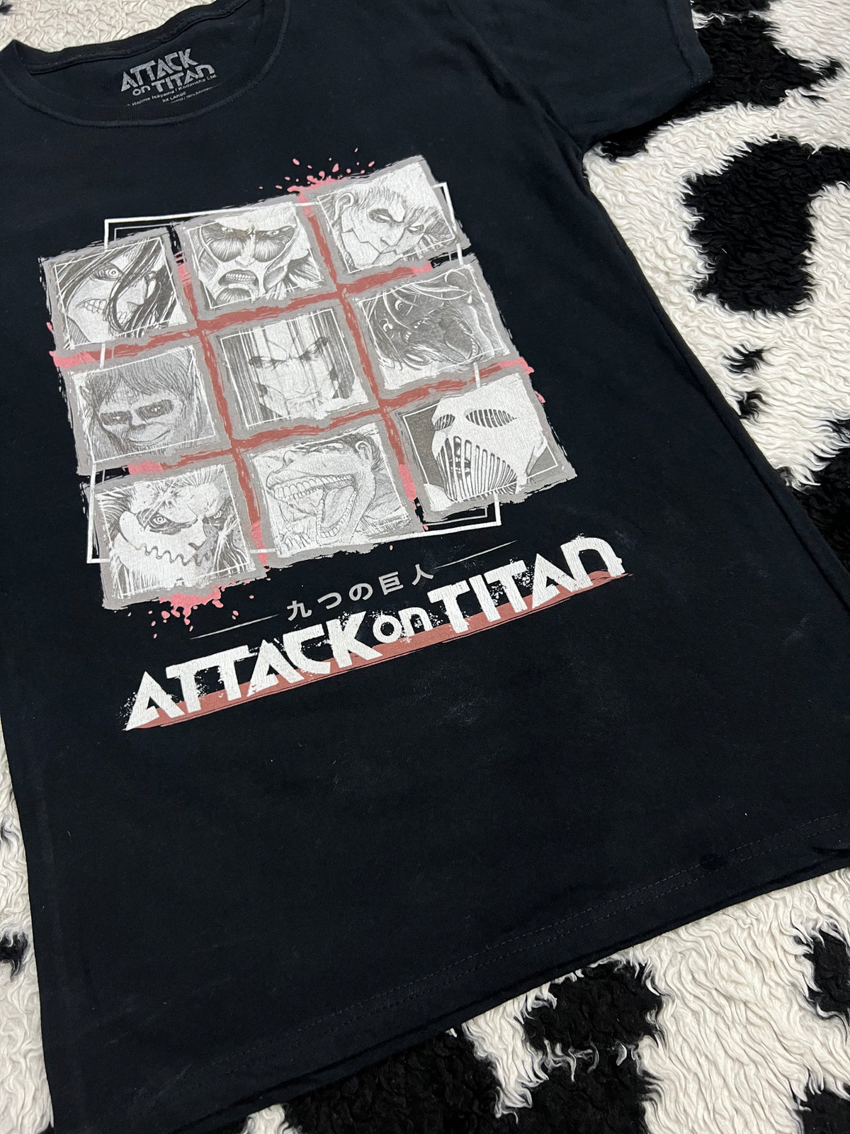 Attack on Titans Tee (Medium)