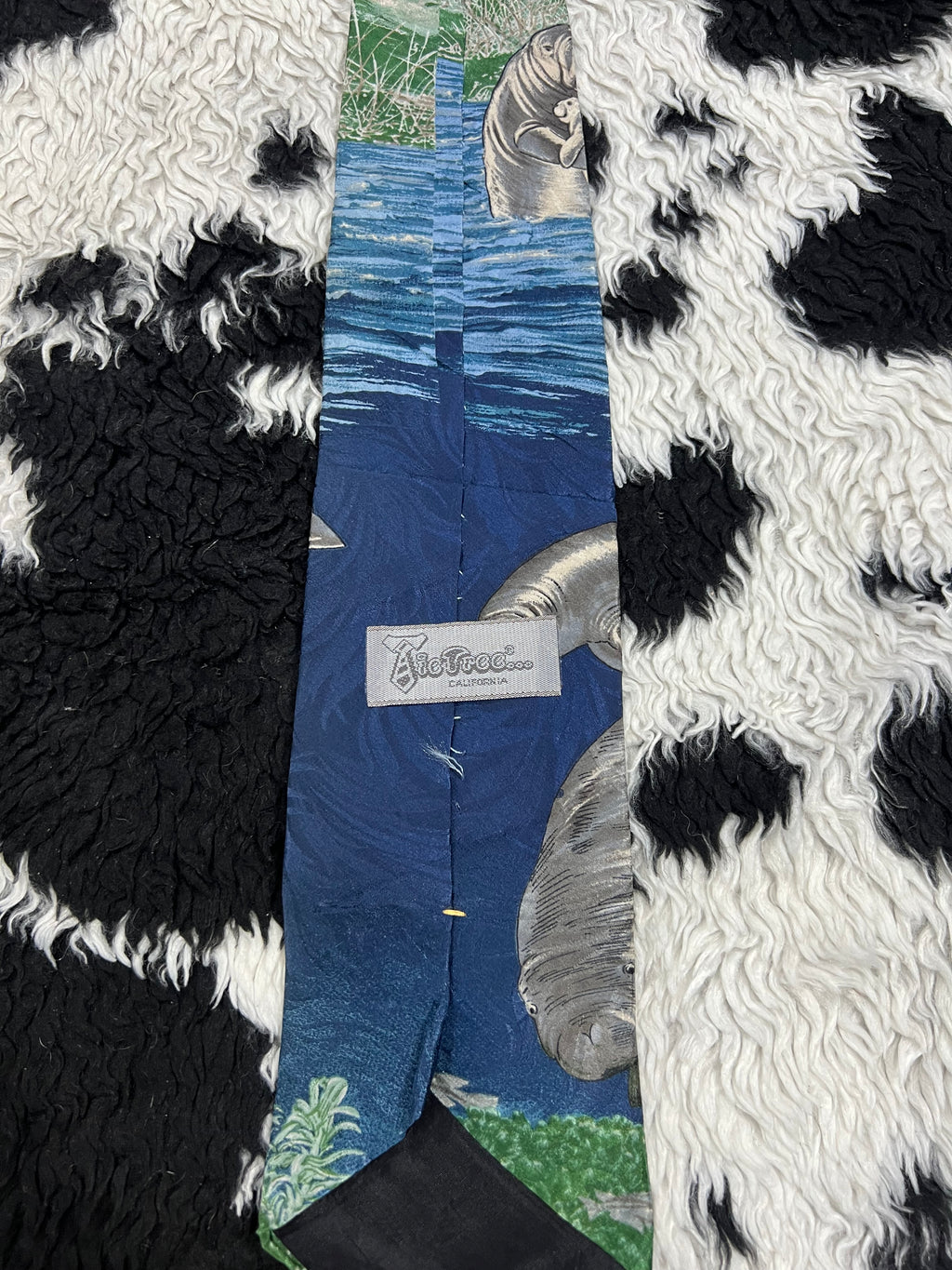 Manatees & Fishes Tie